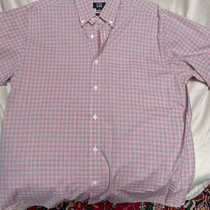 Cutter and Buck men’s button down shirt. Size L